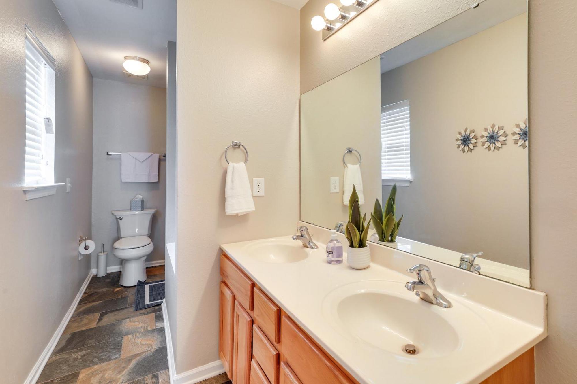Charming North Charleston Townhome - Pets Welcome! Exteriér fotografie