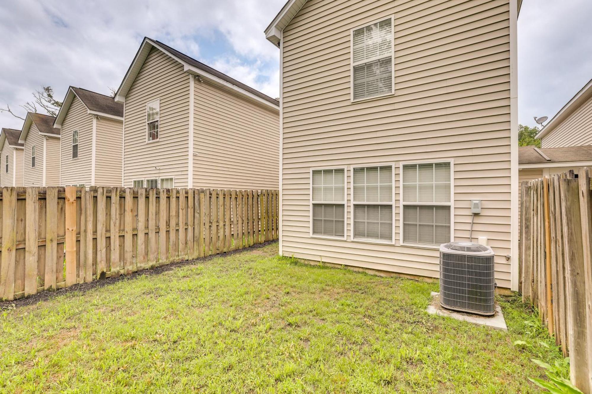 Charming North Charleston Townhome - Pets Welcome! Exteriér fotografie
